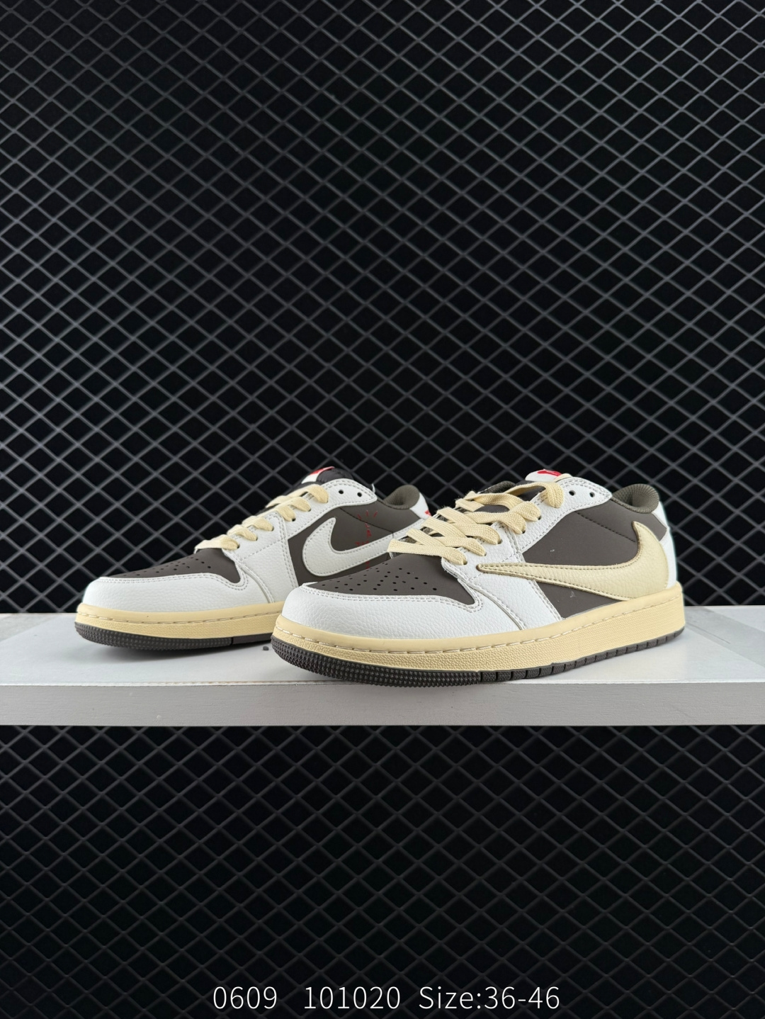 Travis Scott x Air Jordan 1 ” Reverse Mocha “